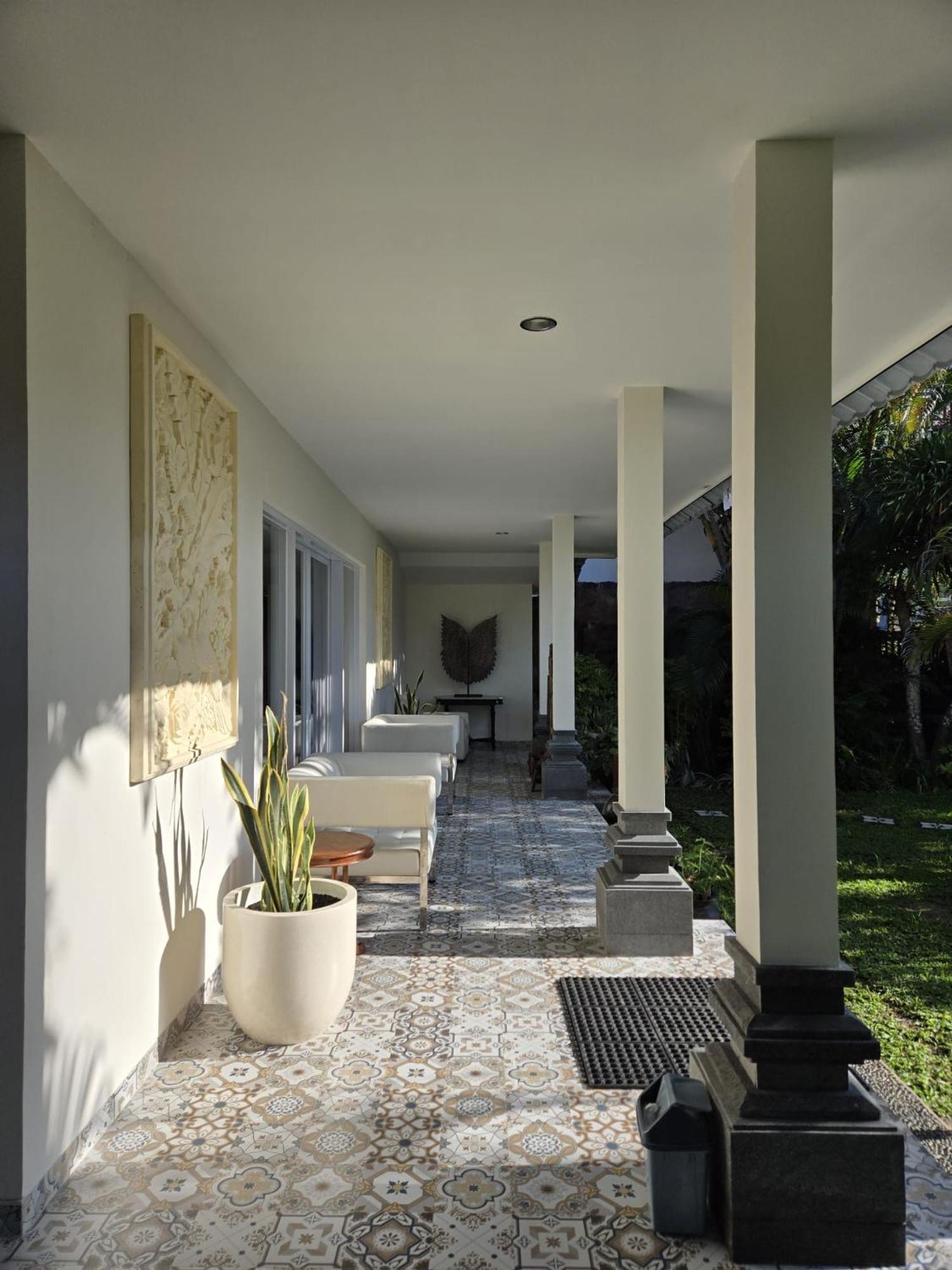 Segara Agung Boutique Hotel Sanur  Exterior photo